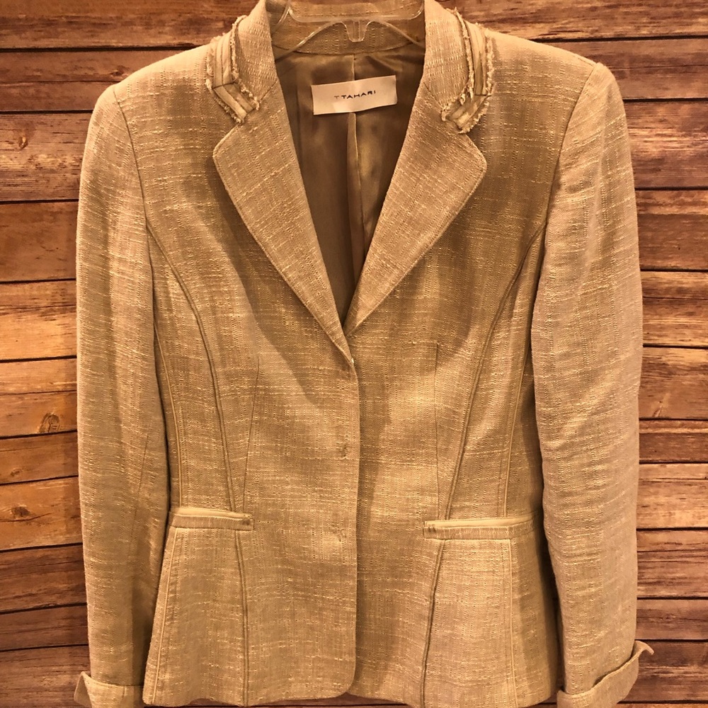 Tahiri Blazer